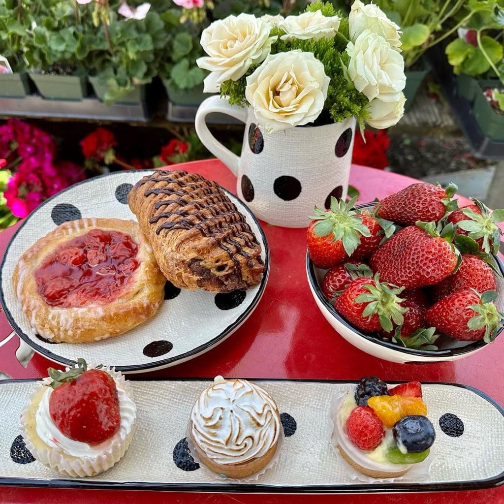 Wilson Farm – Kitchen, Bakery, & Deli (Prepared Foods to Go!)