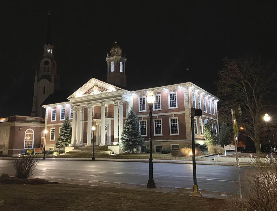 Escape to Woburn, MA with Your Family for the Winter