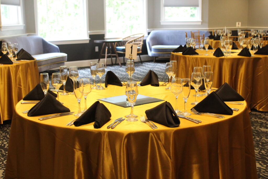 Chateau Merrimack Resort & Spa