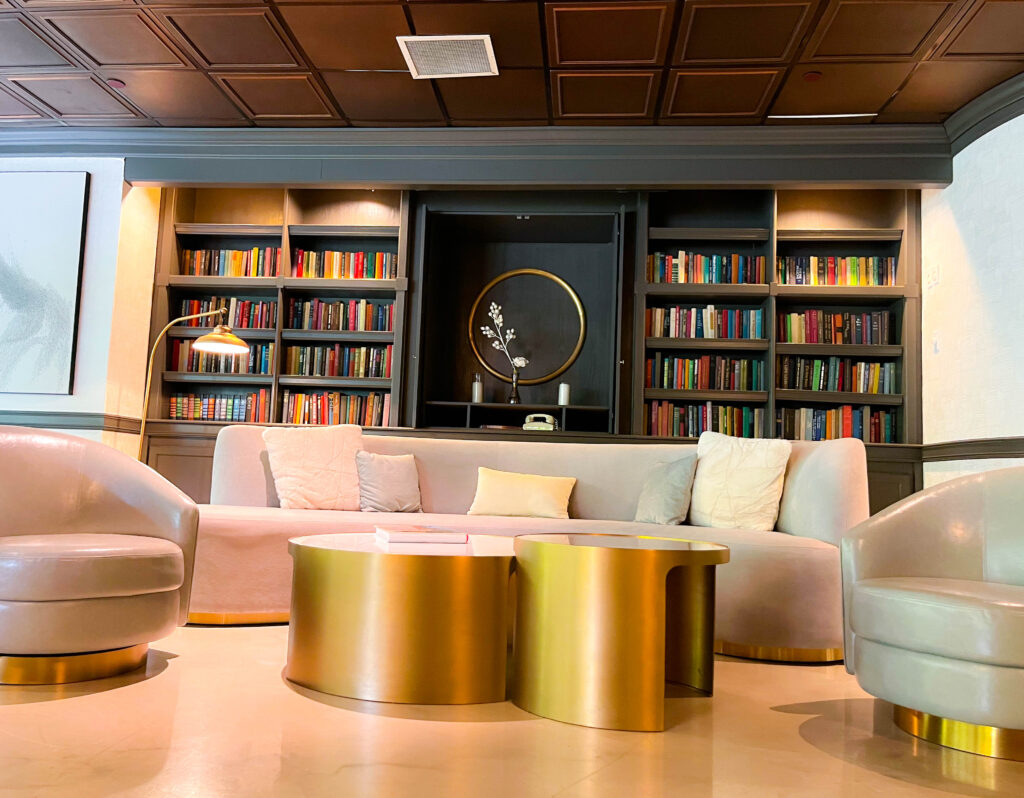 Chateau Merrimack Resort & Spa